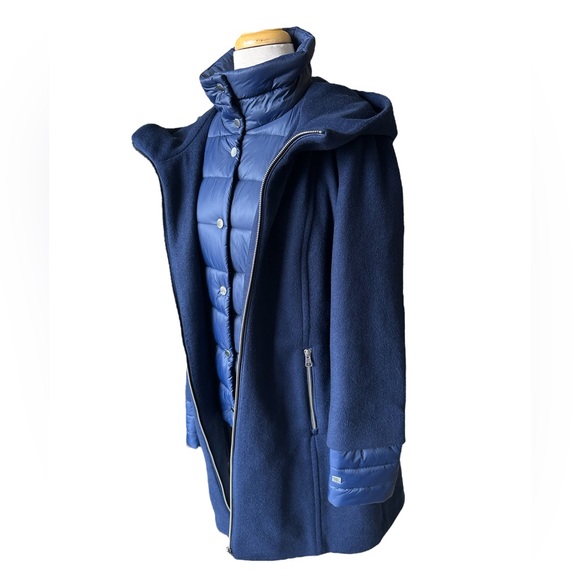 Soia & Kyo Woman’s Hooded Mixed Media Cost With Inner Puffer Bib And Sleeves - Picture 2 of 11